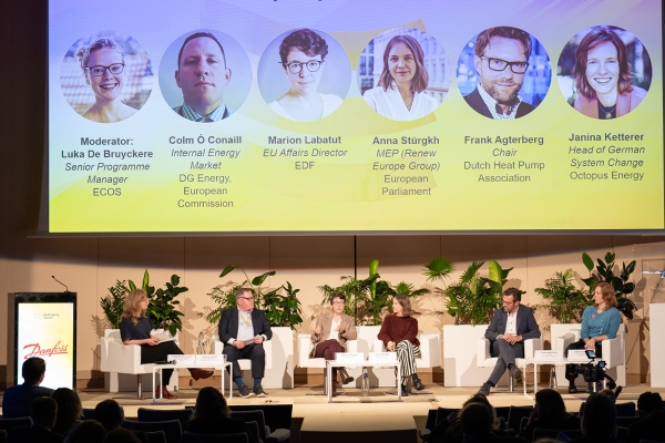 ehpaforum25sfeer7.jpg