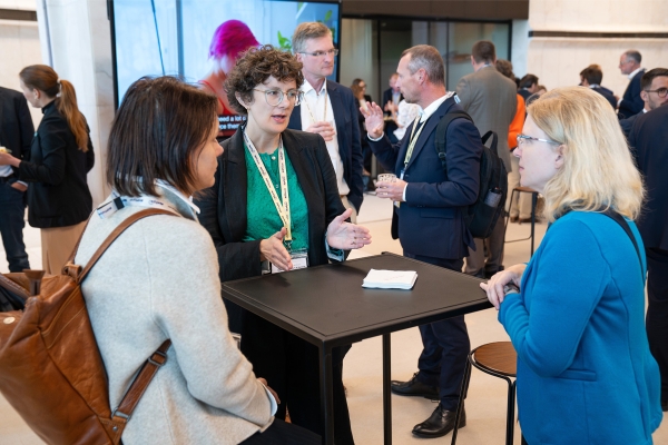 ehpaforum25sfeer1.jpg