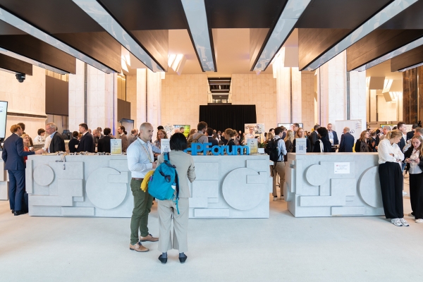ehpaforum25sfeer4.jpg