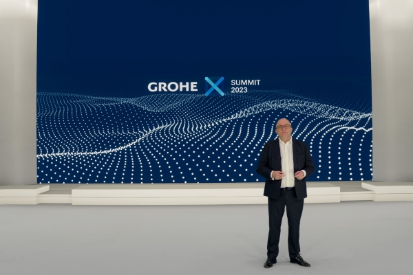 grohexsummitkeynote.jpg