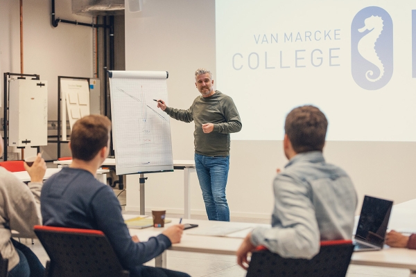 vanmarckecollege2.jpg