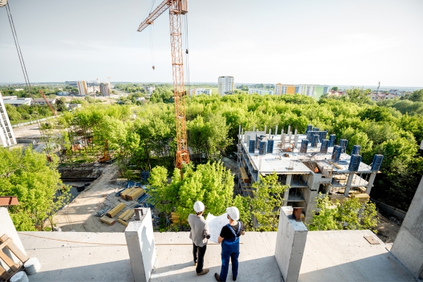 constructionsitewithworkers20231127051423utc.jpg
