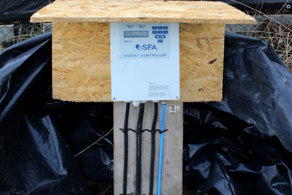sfakalmthoutbox.jpg