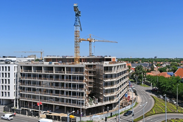 154528260bouwvaneennieuwappartementengebouw.jpg