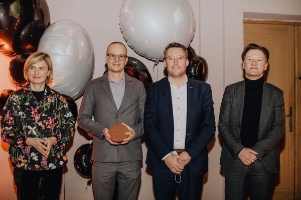 dodimkortrensonvdveldeaward22.jpg