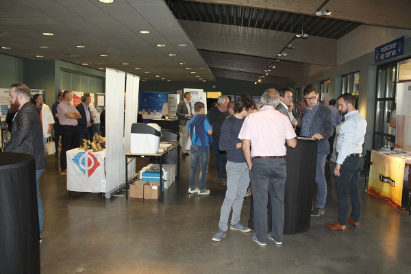 vanoirschotroadshow.JPG